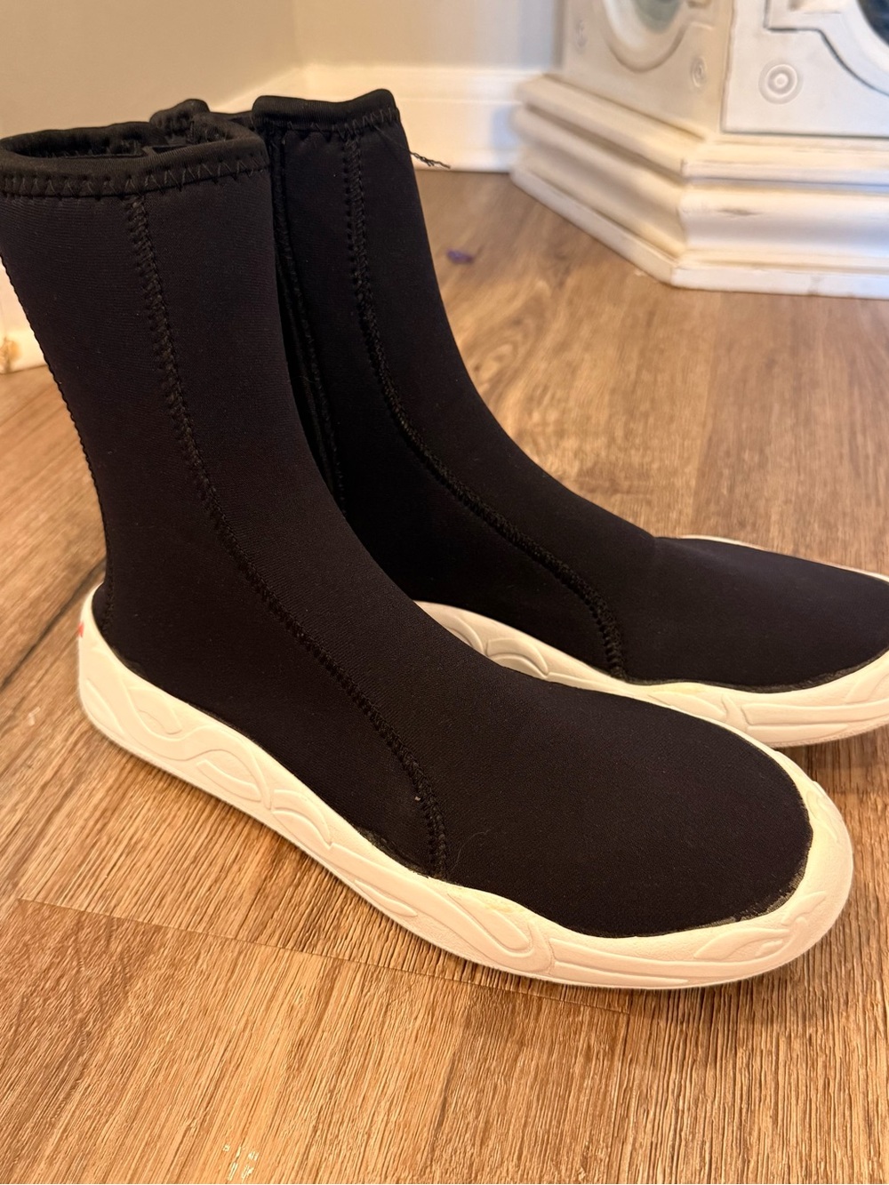 Henderson 7mm Octo Zip Diving Boot Sz 8M 9W Black White Made In USA